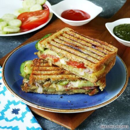 Veg Toast Sandwich (J)